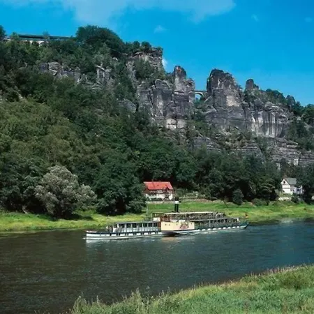 Panoramahotel Wolfsberg Ξενοδοχείο Bad Schandau