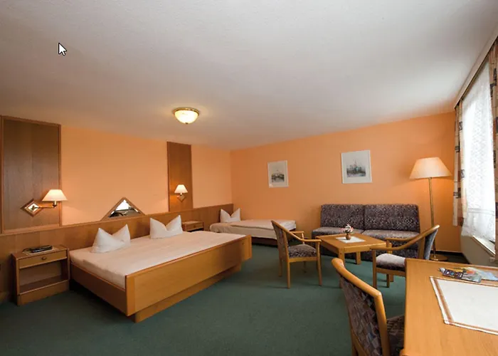 מלון Panoramahotel Wolfsberg באד שאנדאו