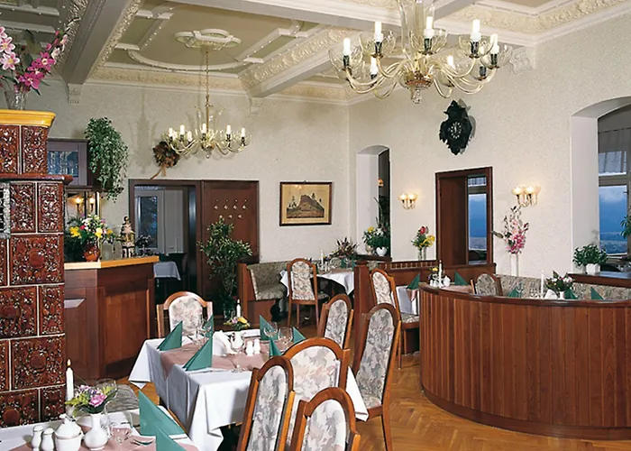 מלון Panoramahotel Wolfsberg